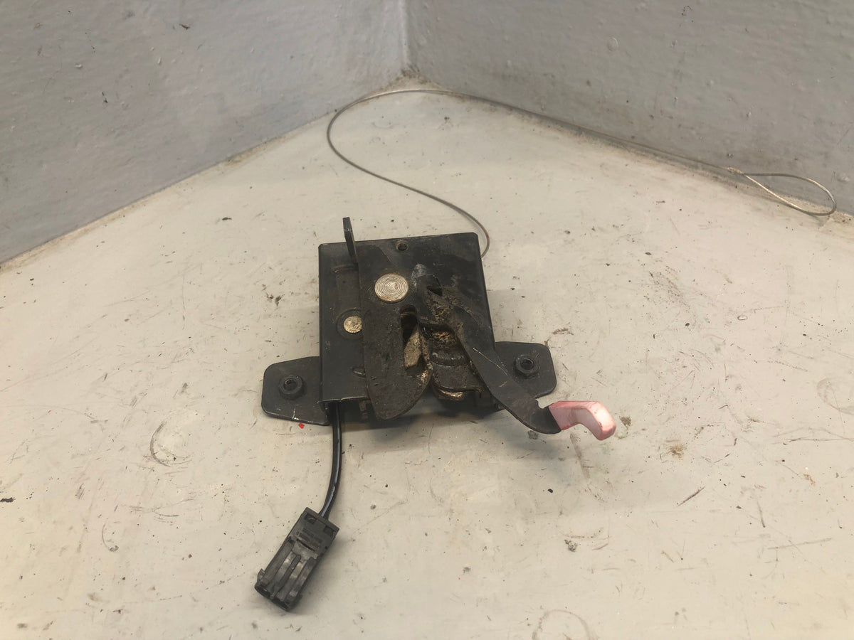 Porsche Boxster S Bonnet Lock Catch Mechanism 986 996.511.053.02 1996 to 2004