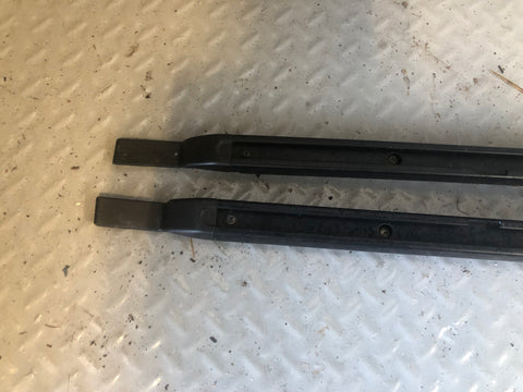Discovery 4 Roof Rails Three Quarter Length Roof Bars Land Rover K18066