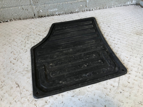Freelander 2 Floor Mats Set of 4 in Black Rubber Land Rover 2006 to 2011 D14106