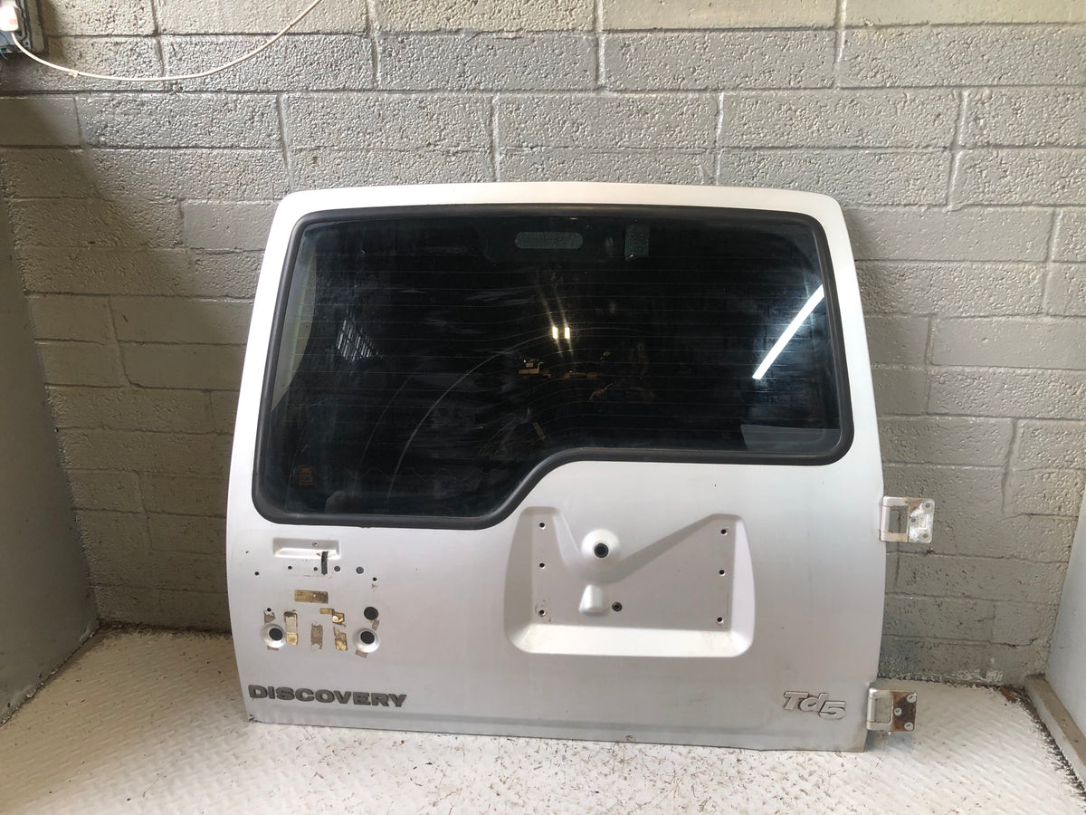 Discovery 2 Tailgate with Glass Zambesi Silver LRC 737 Land Rover 1998 to 2004