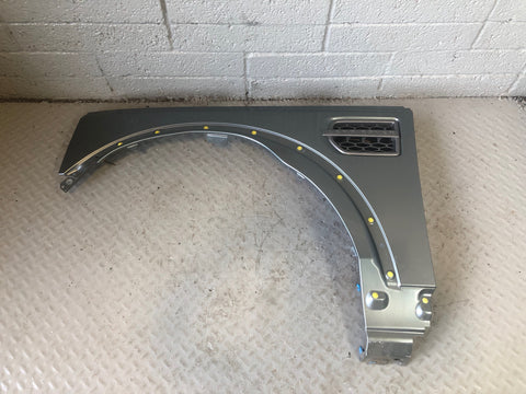 Discovery 4 Front Wing Near Side Scotia Grey LRC 943 2009 to 2016 J18066