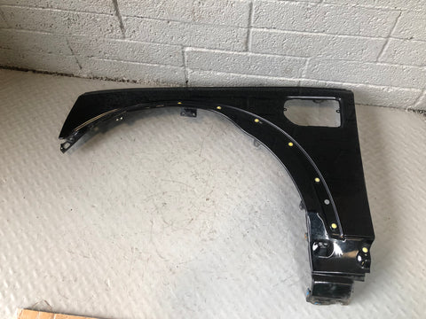 Discovery 4 Front Wing Near Side Santorini Black LRC 820 2009 to 2016 D27056