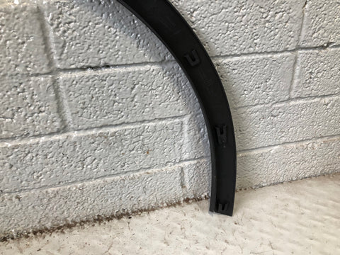 Discovery Sport Wheel Arch Trim Near Side Front FK72-16A075-B Land Rover L15066