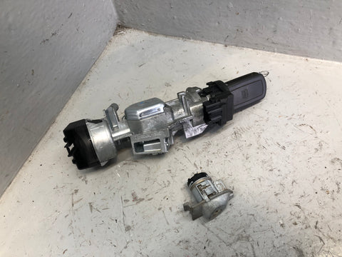 Range Rover Sport Lock Set Ignition Barrel Lock with 1 x Key Fob L320 D23096