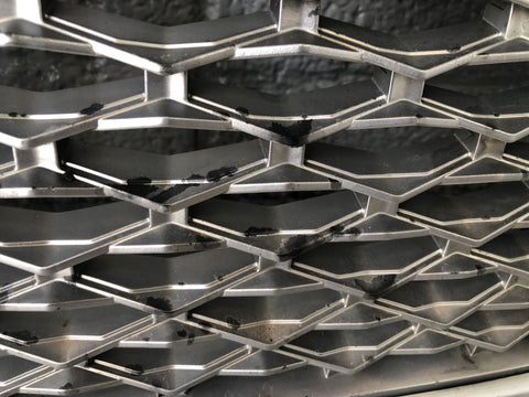 Range Rover Sport Front Grille Facelift in Silver Autobiography L320 D16076