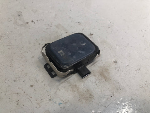 Jaguar XF Rain Sensor Windscreen X250 8X23-17D547-CA 2009 to 2015