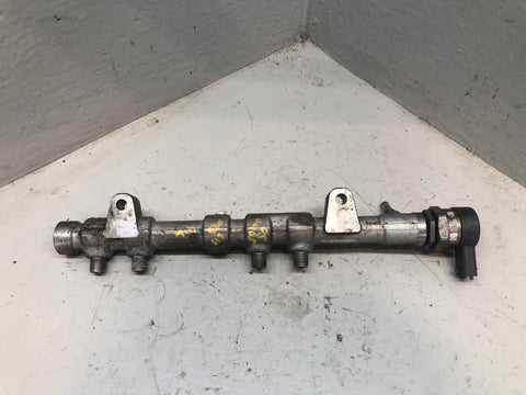 Range Rover L405 4.4 SDV8 Fuel Rail AL3Q-9D280-HC Off Side Right 2013 to 2017