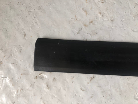 Discovery 3 Door Rubbing Strip Off Side Front 2004 to 2009 Land Rover K17026