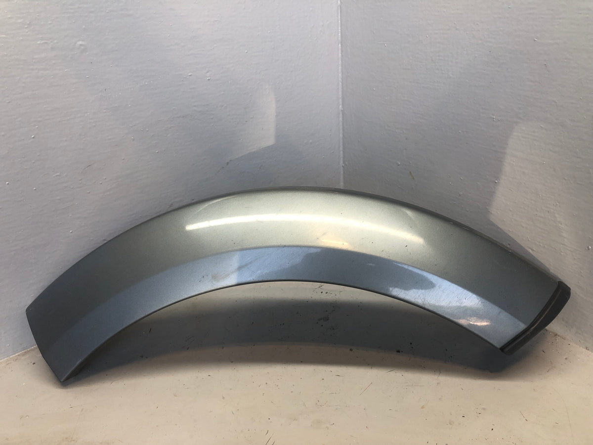 Discovery 4 Wheel Arch Trim Rear Quarter Left Scotia Grey Land Rover