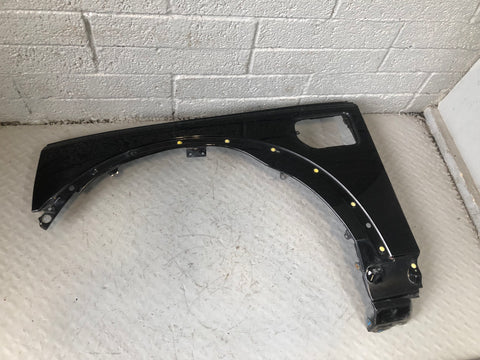 Discovery 4 Front Wing Near Side Santorini Black LRC 820 2009 to 2016 D27056
