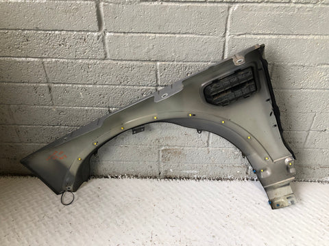Discovery 3 Wing Off Side Front Stornoway Grey Land Rover 2004 to 2009 L07106