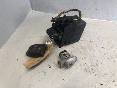 Freelander 2 Ignition Barrel Keys Door Lock Land Rover 2006 to 2015 J31076