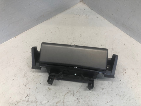 Discovery 4 Ashtray Front Land Rover AH22-048A02-AB 2009 to 2016 L10076