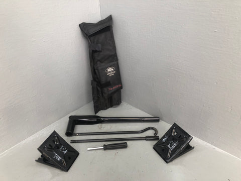 Discovery 3 4 Tool Kit in a Bag KBK500160 Land Rover 2004 to 2016 K18066