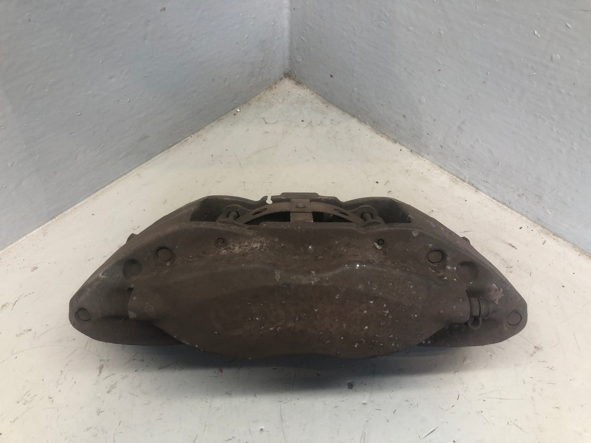 Range Rover Brake Caliper L322 Brembo Off Side Front 4 Piston SEB500381 D01076