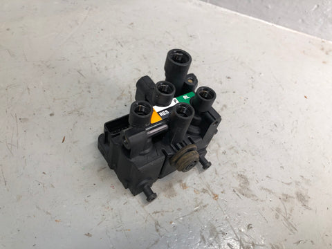 Air Suspension Rear Crossover Valve CPLA-5B710 Range Rover L405 Sport L494