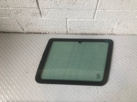 Discovery 2 Window Glass Quarter Off Side Rear Land Rover 1998 to 2004