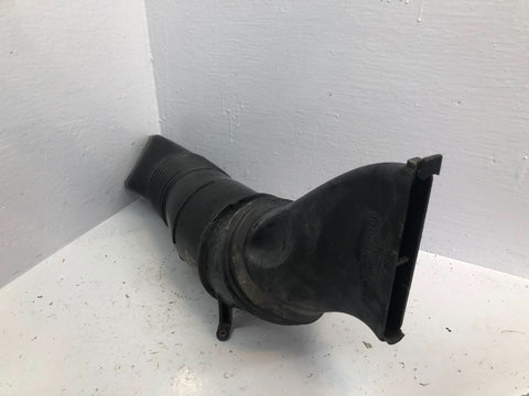 Range Rover L322 Air Intake Duct Pipe PIJ000022 3.0 TD6 2002 to 2006
