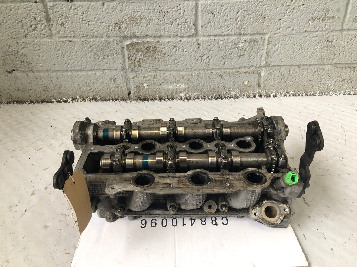 2.7 TDV6 Cylinder Head Near Side With Camshafts Discovery 3 Range Rover Sport