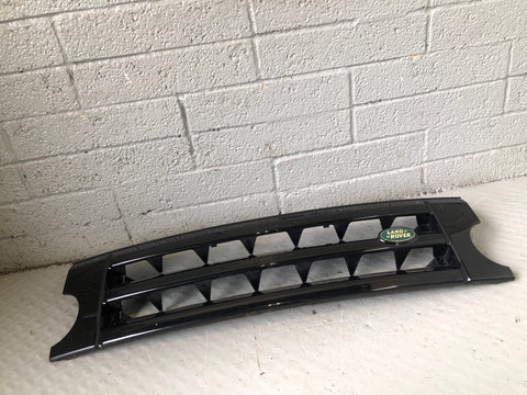Discovery 3 Grille Front Java Black Land Rover 2004 to 2009 J14096