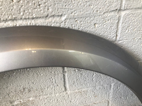 Discovery 4 Wheel Arch Trim Front Off Side Orkney Grey Land Rover D03086