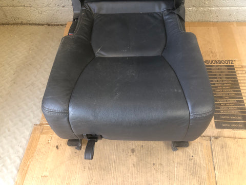 Discovery 4 Seats Rear 2nd Second Row in Black Land Rover 2009 to 2016 L10076
