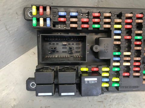 Discovery 4 Fuse Box Body Control Module 3.0 TDV6 AH22-14F041-BF Land Rover