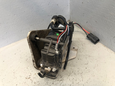 Air Suspension Compressor AMK Style Discovery 3 4 Range Rover Sport D23096