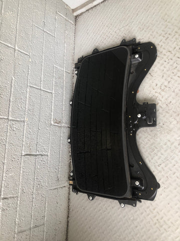Discovery 3 Sunroof Complete with Motor Blind Land Rover 2004 to 2009 J12086