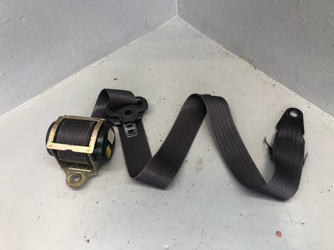 Discovery 2 Seat Belt Assembly Off Side Front in Grey Land Rover 1998 to 2004