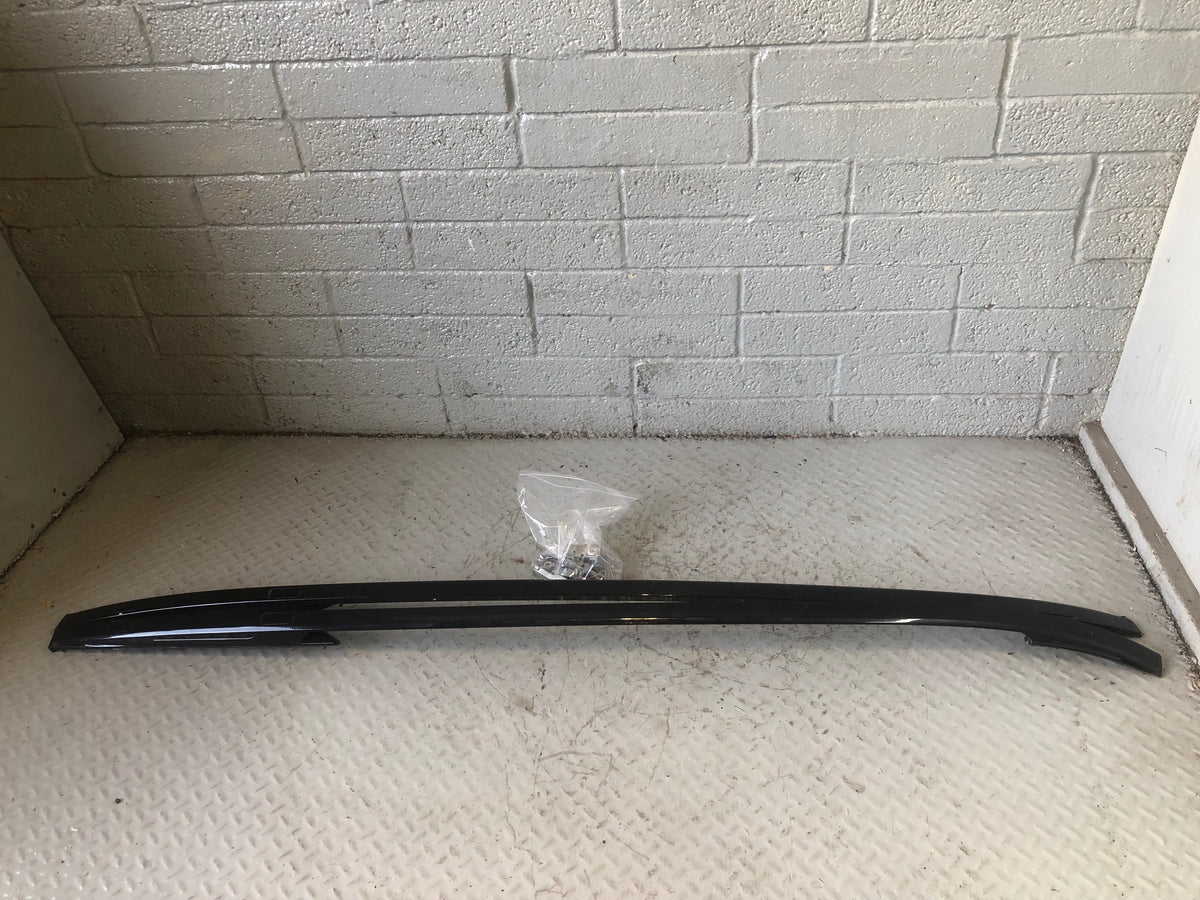 Discovery Sport Roof Rails L550 Pair of Genuine Land Rover 2014 to 2019