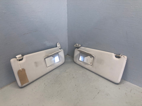 Freelander 2 Sun Visors with Mirrors Front Pair Land Rover 2006 to 2011 J07076