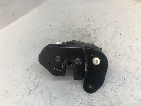 Discovery 4 Tailgate Actuator Lower Latch Off Side Land Rover 2009 to 2014