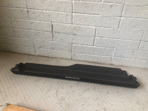 Discovery 4 Load Cover Parcel Shelf Retractable Black Land Rover 2009 to 2016