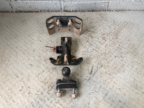 Range Rover Sport Tow Ball Discovery 4 Land Rover with New Lock and Keys L28096