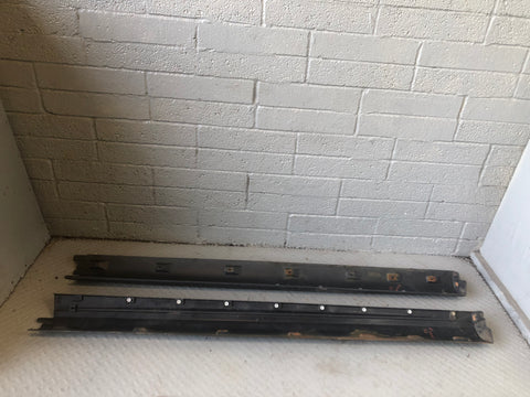 Discovery 3 or 4 Sill Trim Cover Protector Pair Land Rover 2004 to 2014 K02066