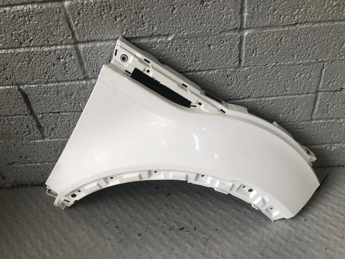 Range Rover Evoque Wing Off Side Front Fuji White LRC 867 L538 L03066