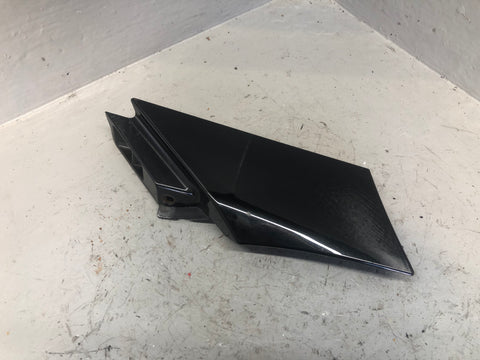 Discovery Sport Wing Trim Off Side FK72-16D280-AD Santorini Black Land Rover