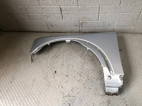 Discovery 3 Wing Near Side Front Zermatt Silver Land Rover 2004 to 2009 L03096