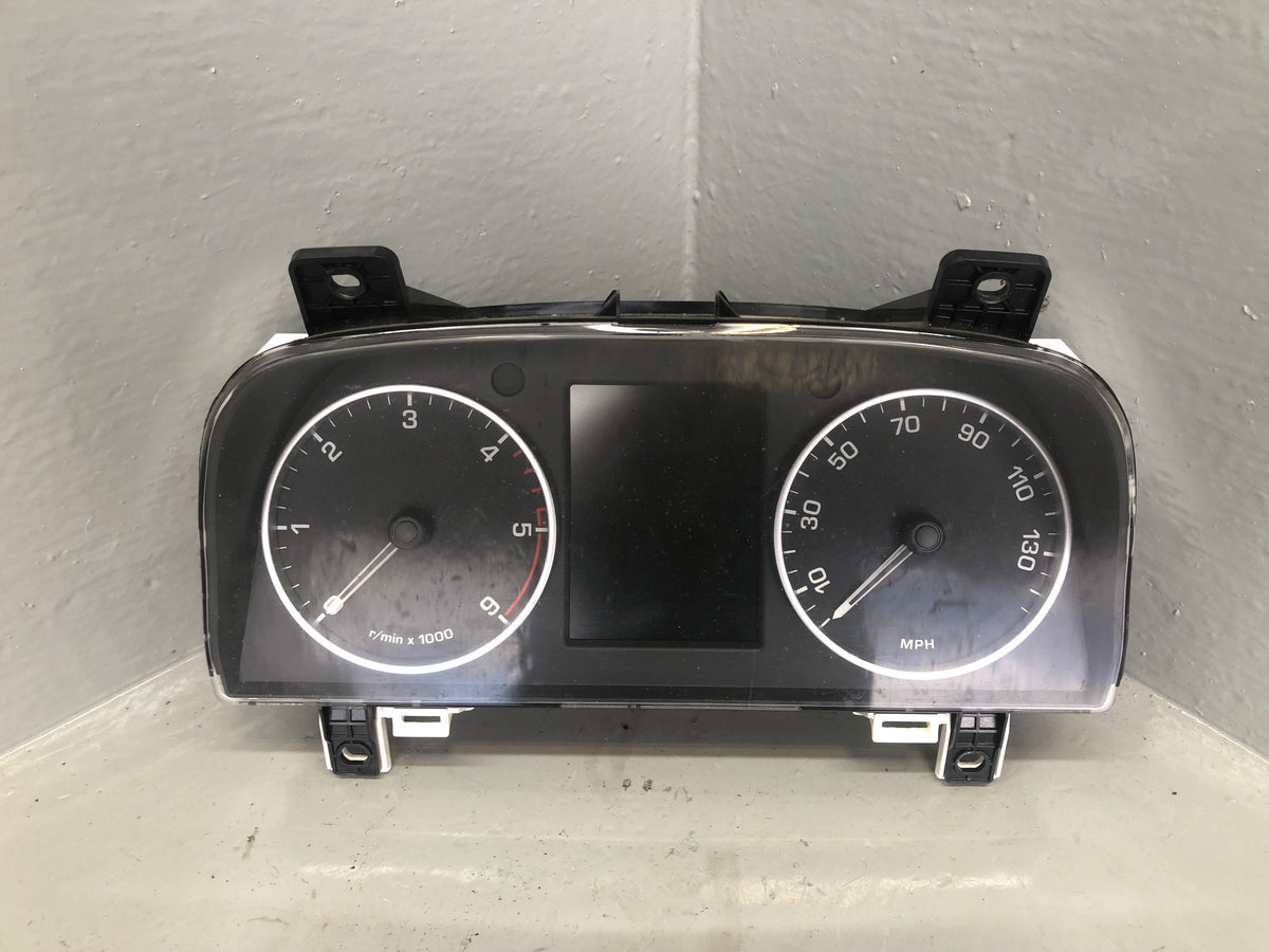 Discovery 4 Instrument Cluster 3.0 SDV6 GH22-10849-DA Land Rover 2014 to 2016