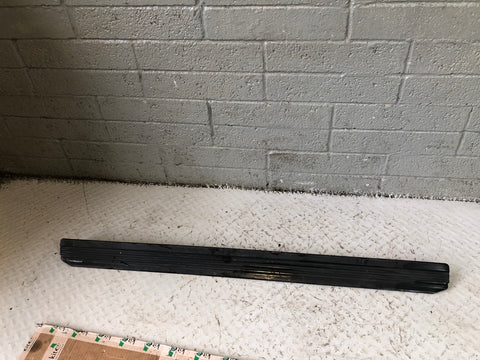 Discovery 2 Tailgate Boot Interior Lower Threshold Trim Land Rover 1998 to 2004