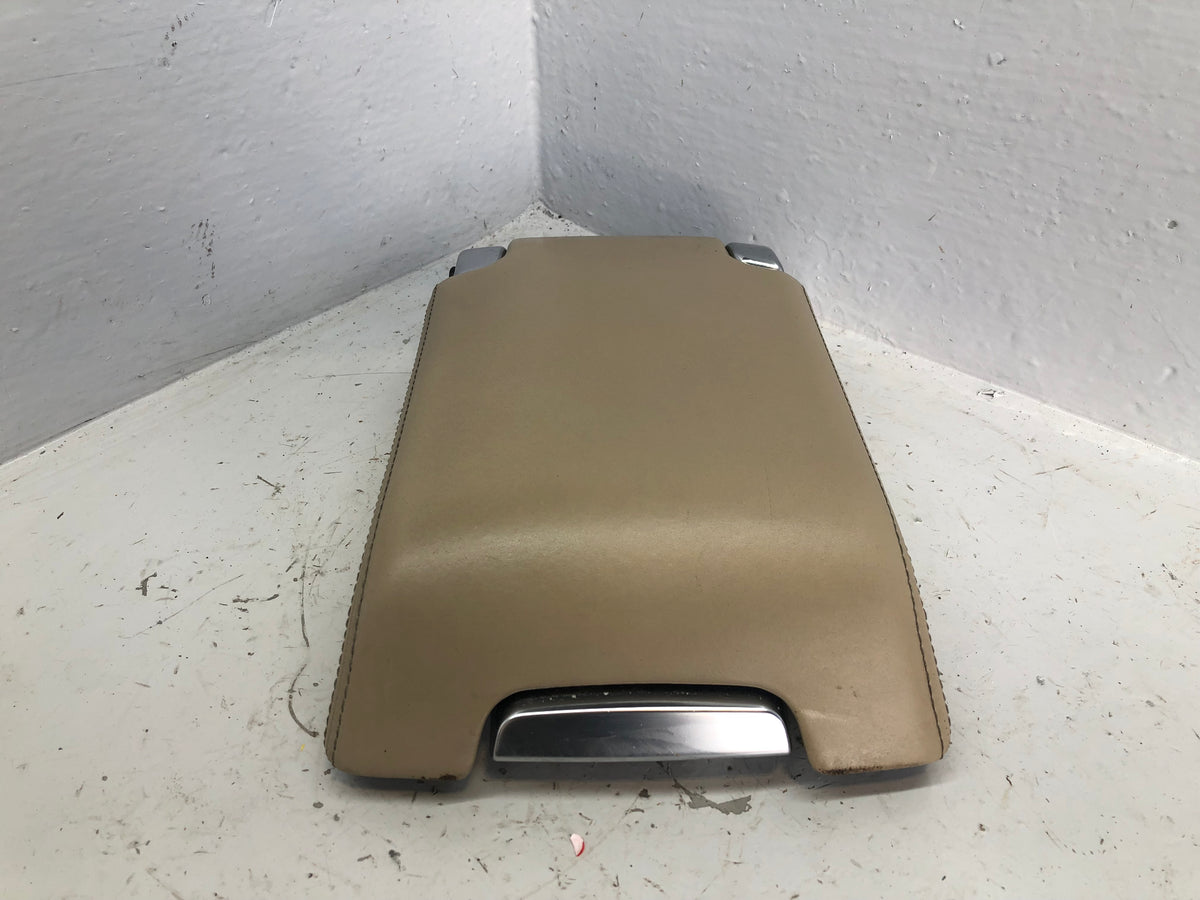 Range Rover Sport Centre Console Armrest Lid with Catch Almond Land Rover J14106