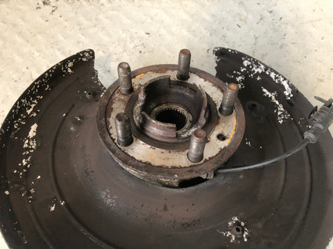 Range Rover L405 Hub Assembly Near Side Rear with ABS Sensor 2013 to 2017 L15056