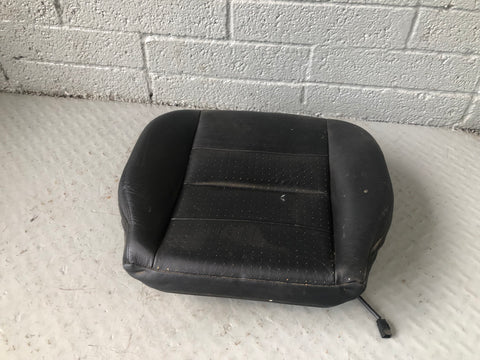 Discovery 3 Seat Padded Base Near Side Front Black Leather Land Rover K02066