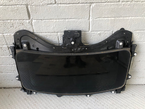 Discovery 3 Sunroof Complete with Motor and Blind Land Rover 2004 to 2009 J17076