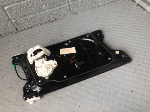 Discovery 4 Window Regulator Motor Off Side Front Land Rover 2014 to 2016
