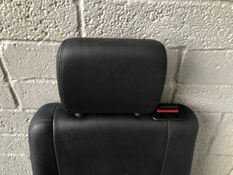 Discovery 3 Seats Rear Middle Row in Black Land Rover 2004 to 2009 J17076