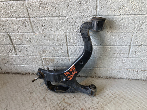 Discovery 4 Control Arm Front Lower Suspension Near Side 2009 to 2014 J23096