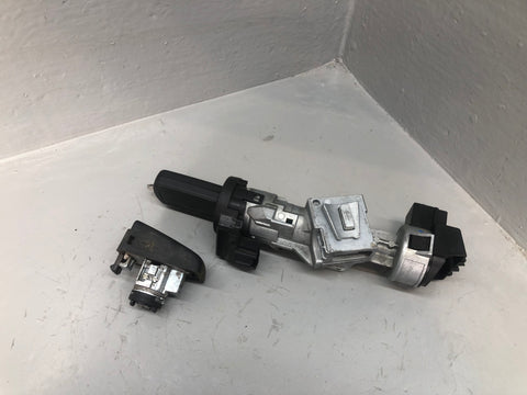 Discovery 3 Lock Set Ignition Barrel Lock with 1 x Key Fob Land Rover K02066