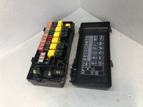 Discovery 2 Fuse Box and Cover Engine Bay 2.5 TD5 Land Rover L20076
